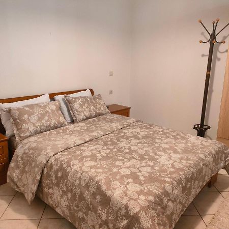 Economy Central Residence Калампака Экстерьер фото